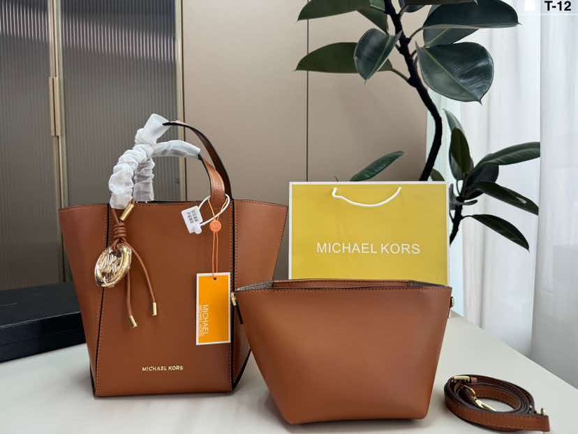 MICHAEL KORS/Michael Kors MK 2 - огляд і ціна Women Bags Discount