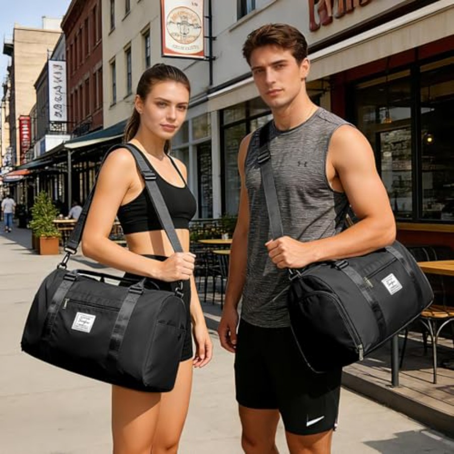 Small Black Sports Gym Duffel  - огляд і ціна Women Bags And Shoes