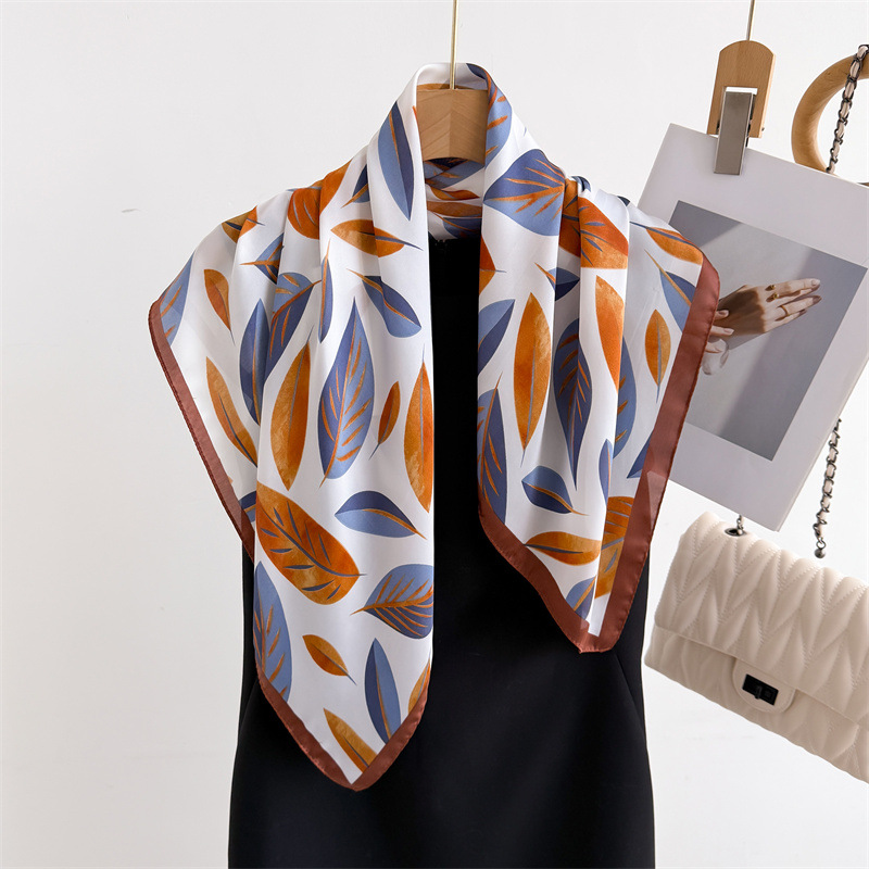 Luxury Brand Print 70cm Square - огляд і ціна Women Bags Online